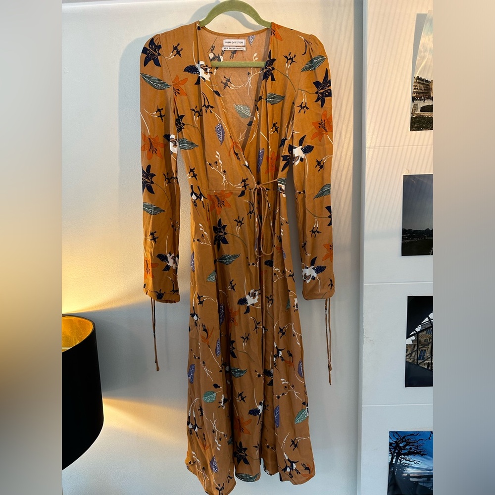 Urban outfitters sundress  orange. New without tags. XS
